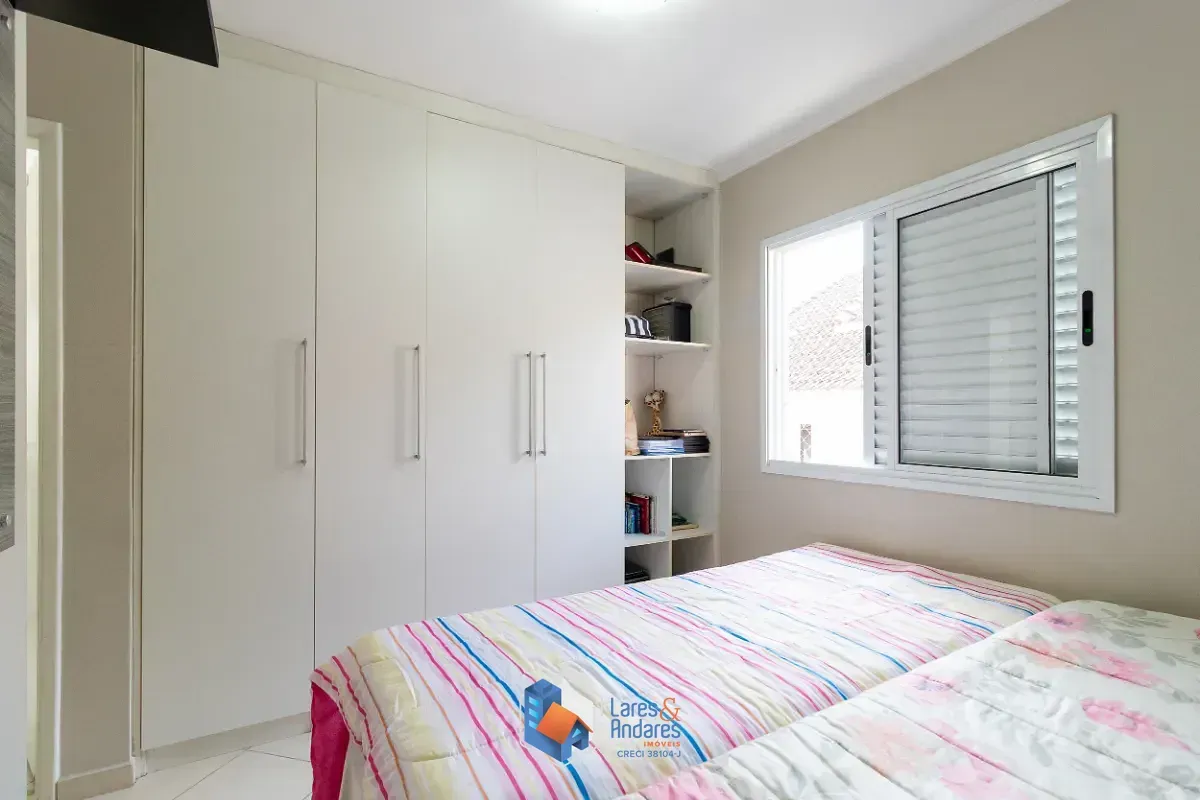 Imagem Casa no condomínio Residencial Recanto dos Pássaros para venda com 3 quartos, sendo 3 suítes, 220m²