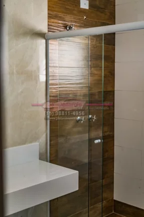 Imagem Casa a venda dentro de condomínio