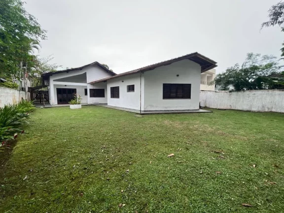 Imagem *Viva o Paraíso na Riviera de São Lourenço! Casa à Venda no Módulo 22*