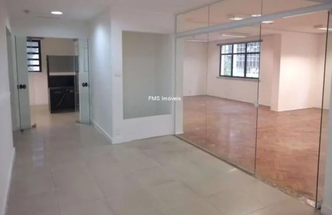 Imagem Conjunto comercial com 389m2 na Av. Paulista.