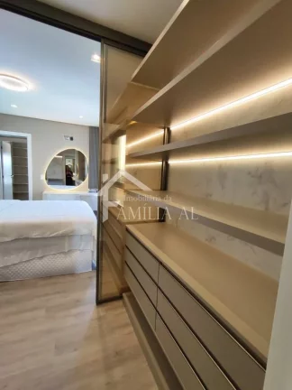Imagem Apartamento Decorado com 111m² privativos com 2 vagas