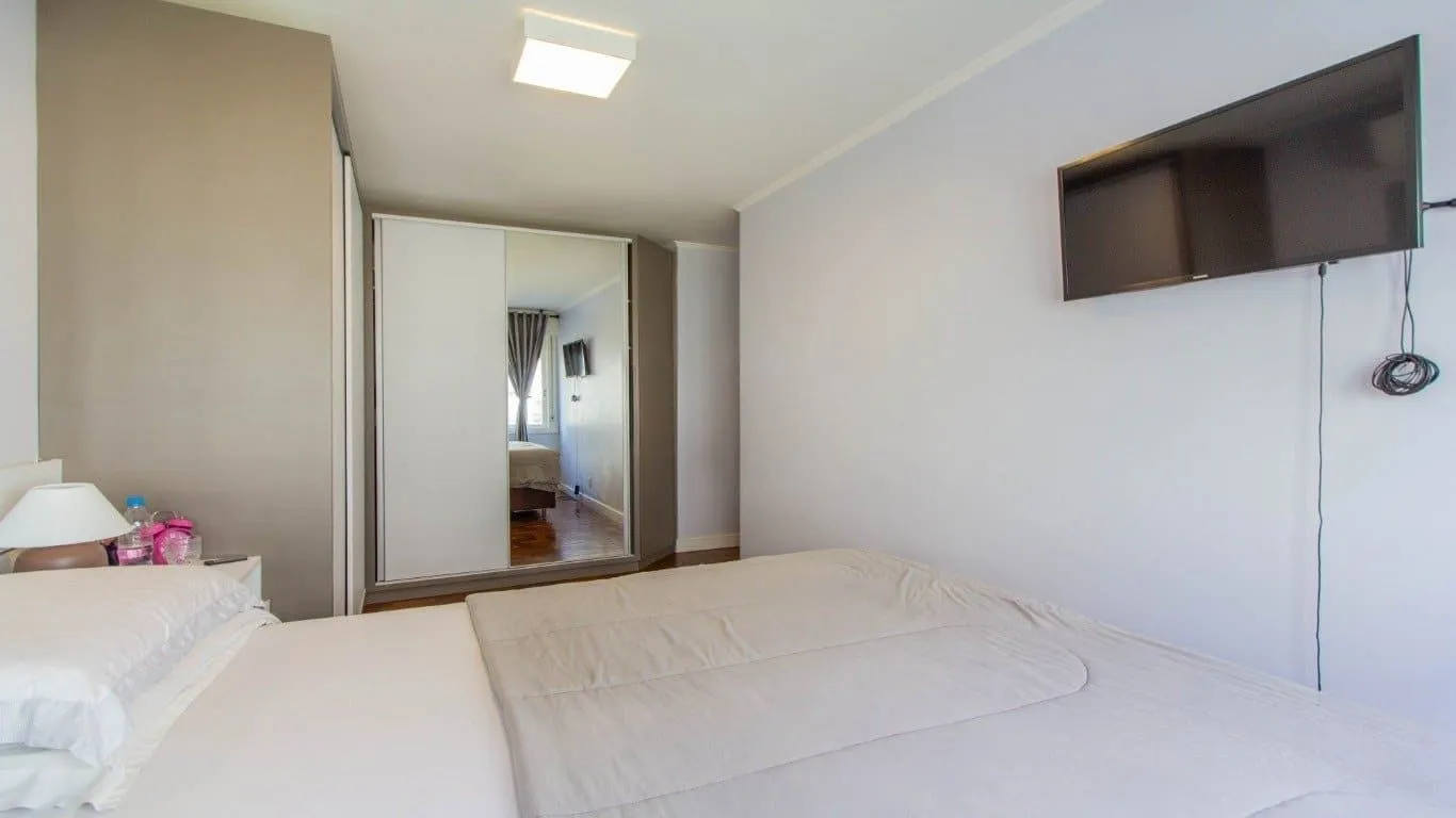 Imagem Apartamento de 2 dormitorios à venda em Higienópolis, Porto Alegre.