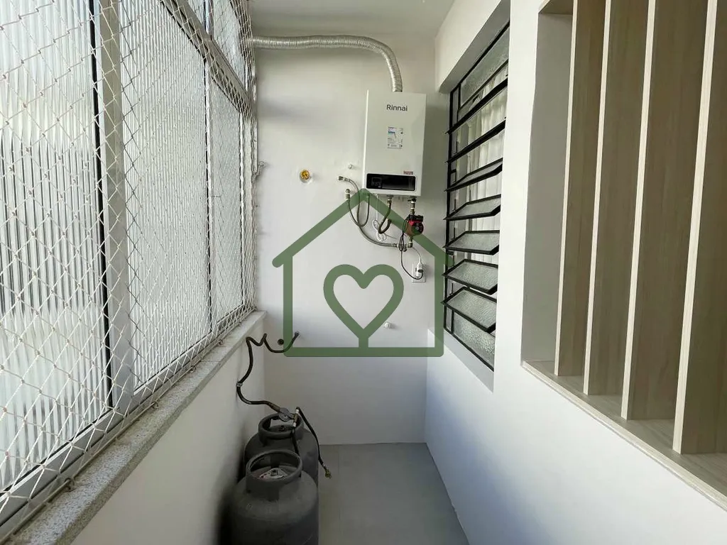 Imagem Apartamento de 2 dormitórios à venda na Rua Felicíssimo de Azevedo, no bairro São João. São 92...
