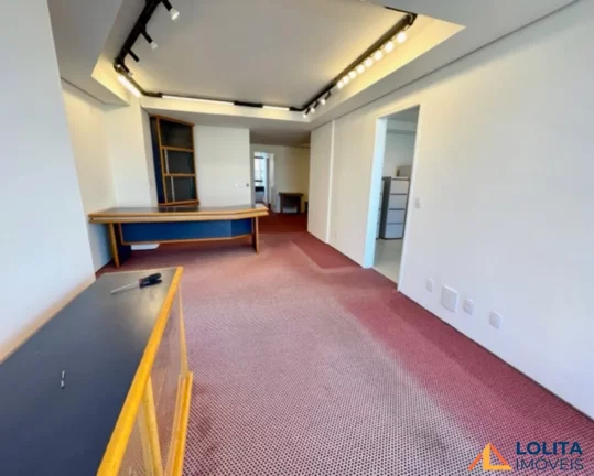 Imagem Sala comercial à venda no Centro de Florianópolis/SC com 156 m