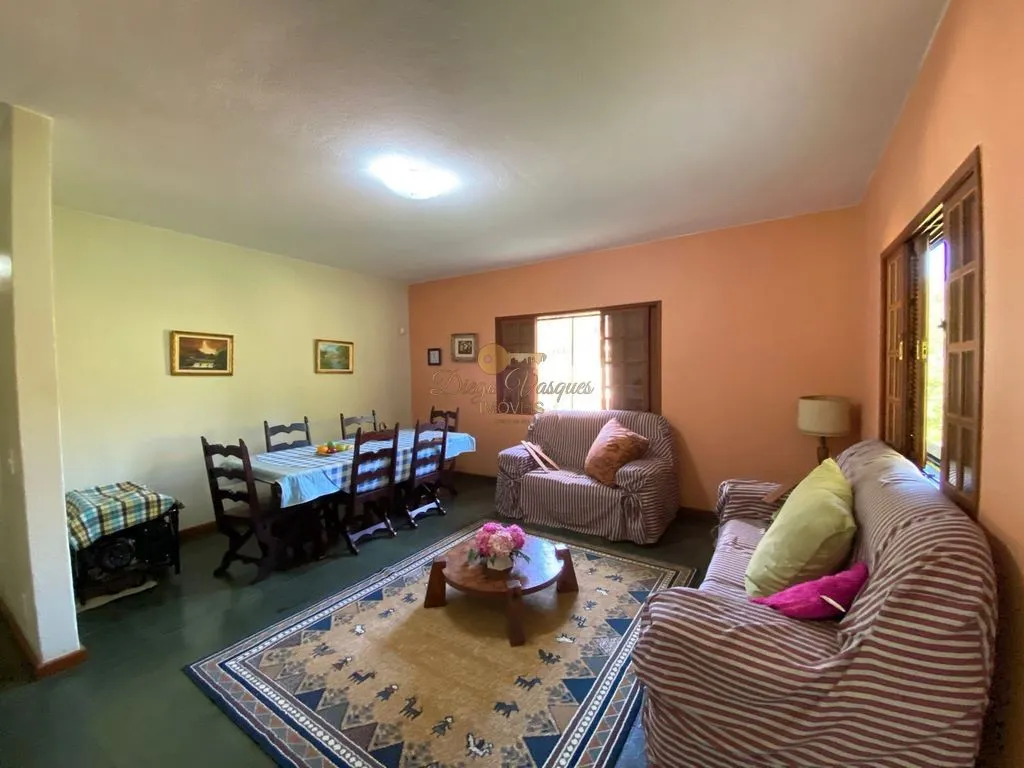 Imagem Casa para Venda em Teresópolis / RJ no bairro Albuquerque