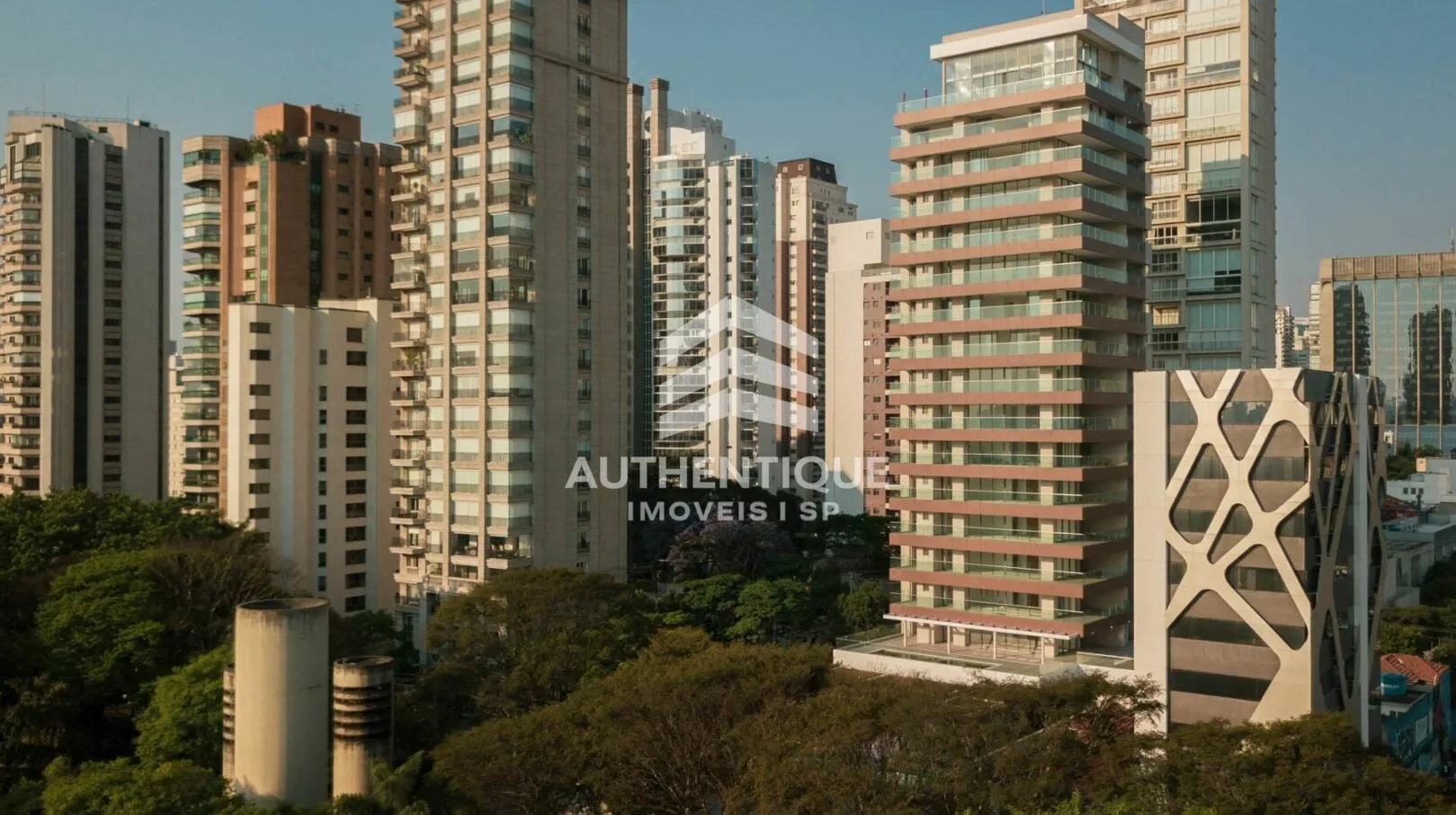 Imagem CURITIBA 381 IBIRAPUERA PARAISO - Apartamento à venda em São Paulo/SP
