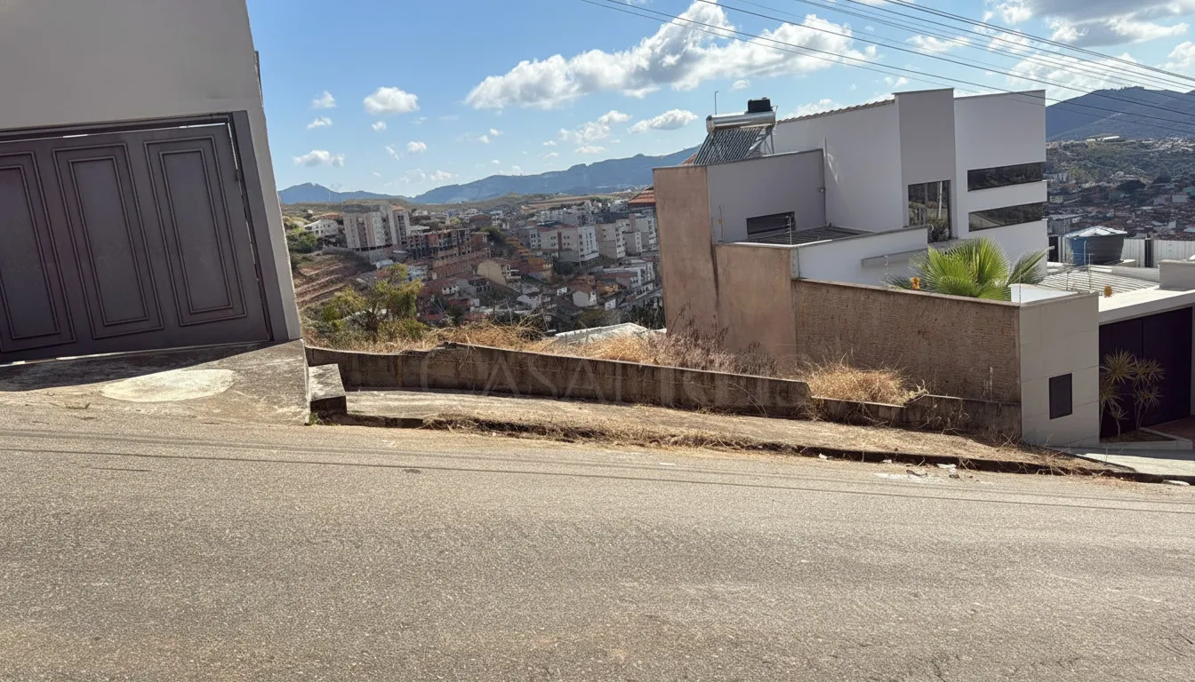 Imagem Terreno 250 m² à venda em Jardim Bandeirantes, Poços de Caldas