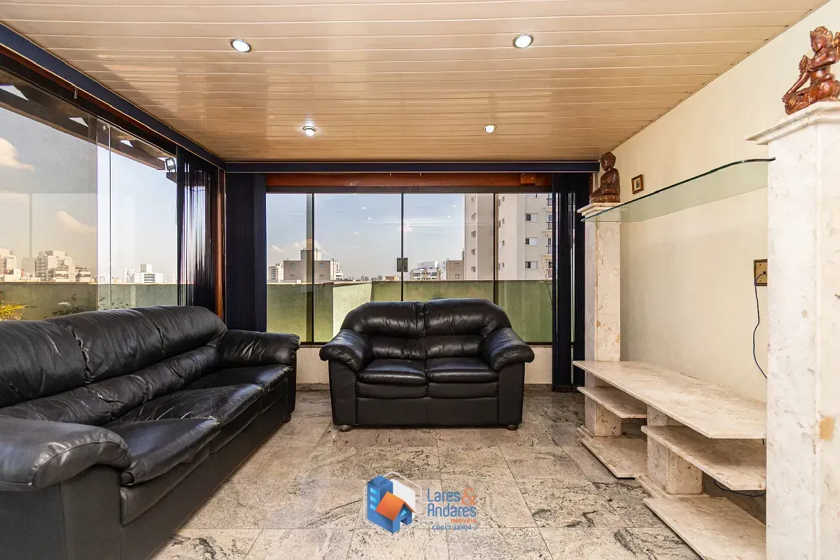 Imagem Duplex para venda em Vila Gumercindo com 4 quartos, sendo 2 suítes, 187m²
