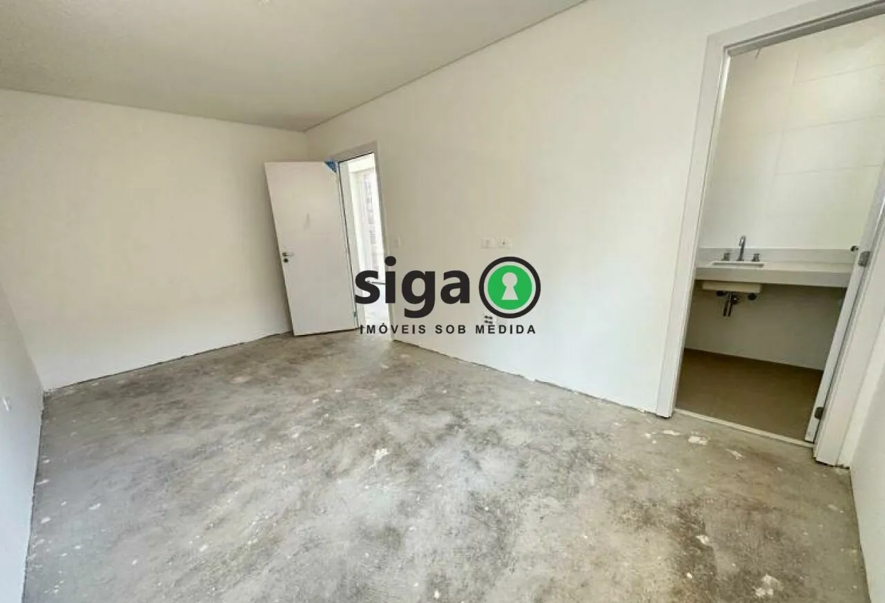 Imagem Casa em Condomínio Fechado à venda no Alto da Boa Vista com 3 Suítes e 3 Vagas - São Paulo