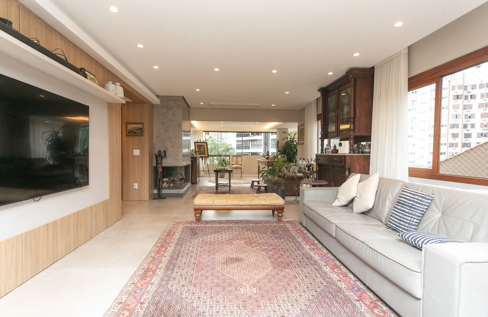 Imagem Apartamento alto padrão à venda na Bela Vista - 200m² privativos