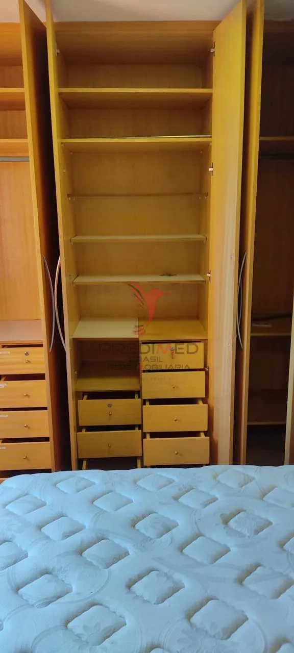 Imagem Alugo ou vendo no Morumbi apartamento com Duas Suites