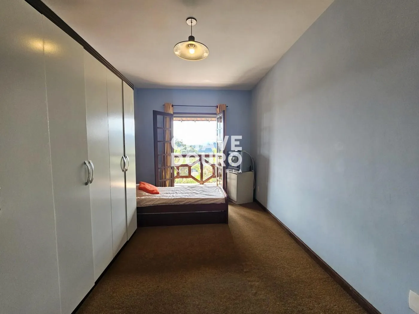 Imagem Linda casa no estilo colonial com lazer no centro da cidade!