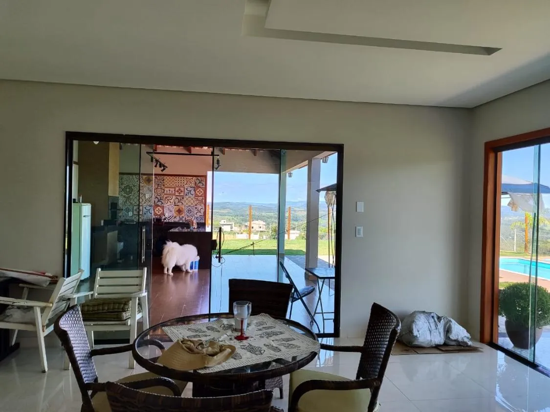 Imagem CHÁCARA À VENDA EM PIRACEMA - MG Área do Terreno: 1.000 m²