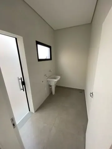 Imagem Casa à venda 4 Quartos, 1 Suite, 4 Vagas, 300M², Bairro do Grama, Caçapava - SP | Condomínio Terras do Vale