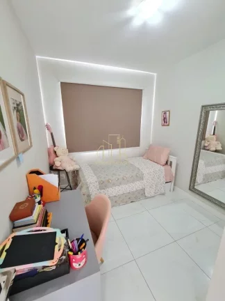 Imagem Apartamento decorado com três quartos home office armários planejados à venda em Patamares