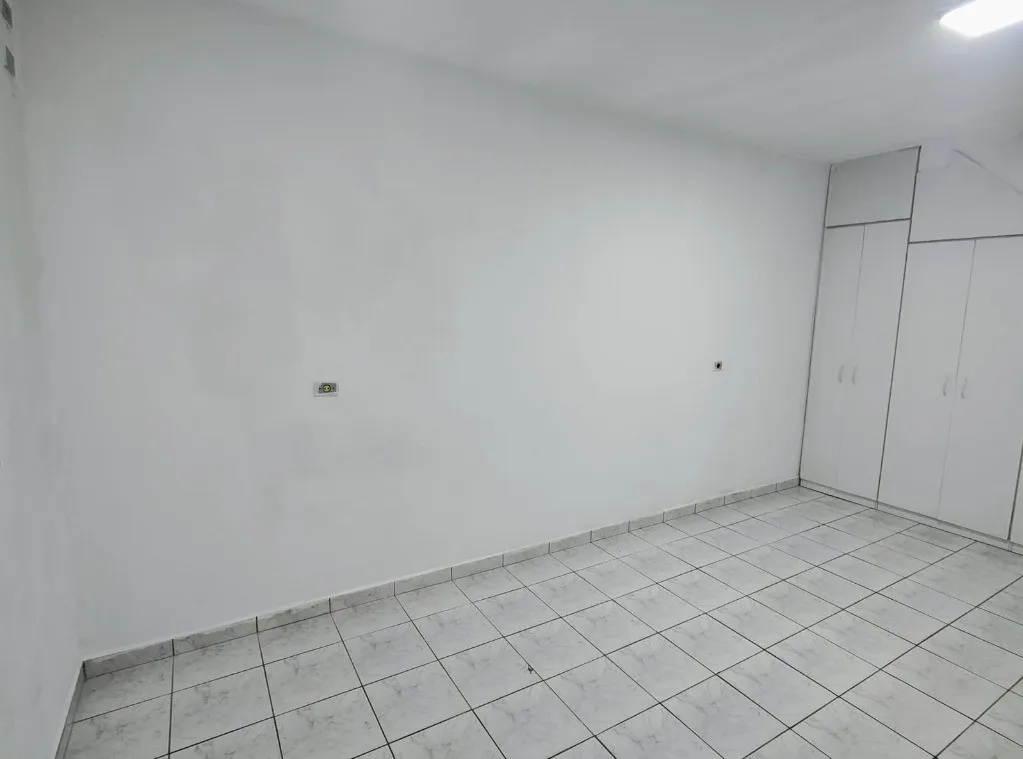 Imagem Casa à venda em São Bernardo do Campo-SP, Parque Selecta: 4 quartos, 2 banheiros, 2 vagas de garagem, 235m² de área