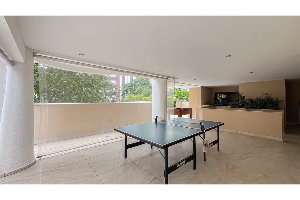 Imagem Apartamento à venda em São Paulo, Moema, com 3 quartos, 198m2
