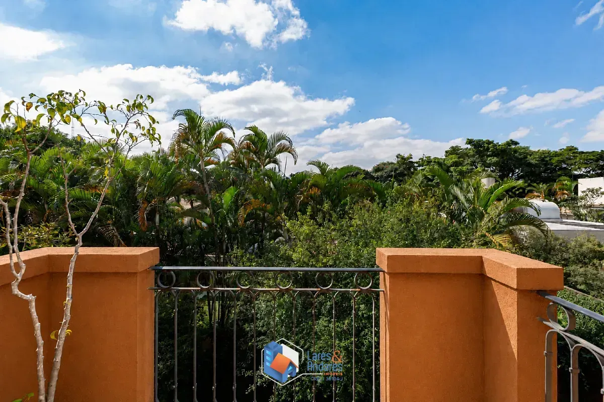 Imagem Casa no condomínio Los Andes para venda com 4 quartos, sendo 4 suítes, 479m²