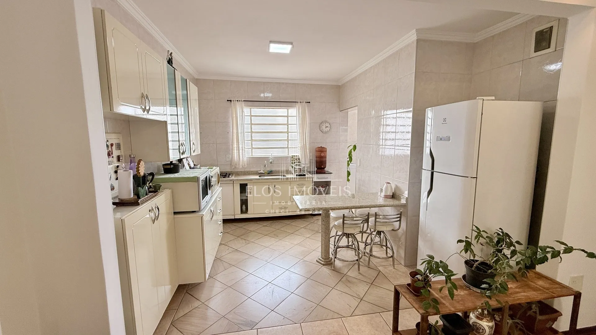 Imagem Apartamento de 2 quartos, 66m² no bairro Centro, em Limeira