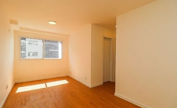 Imagem Apartamento no Jardim Itú Sabara de 2 dormitórios vaga e infra