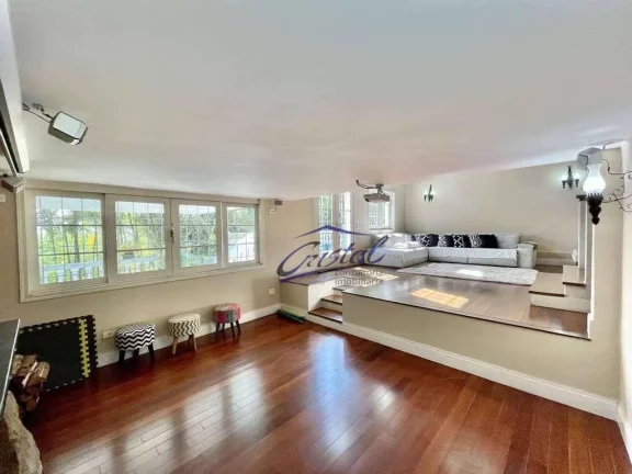 Foto do imóvel Casa com 3 quartos / suítes à venda, 600 m² - Granja Viana - Fazendinha - Carapicuíba/SP