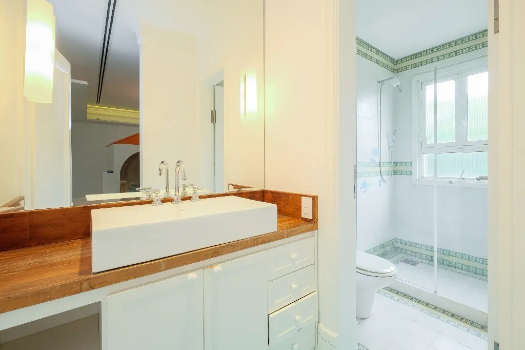 Imagem Imperdível apartamento à venda em São Paulo-SP, no Jardim Guedala: 2 quartos, 2 suítes, 4 banheiros, 4 vagas na CONDOMÍNIO PLACE DES VOSGES!