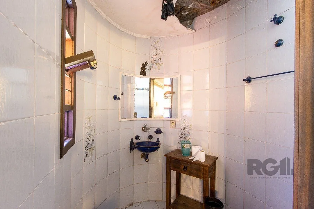 Imagem Casa para Venda - 572m², 5 dormitórios, sendo 1 suites, Cavalhada