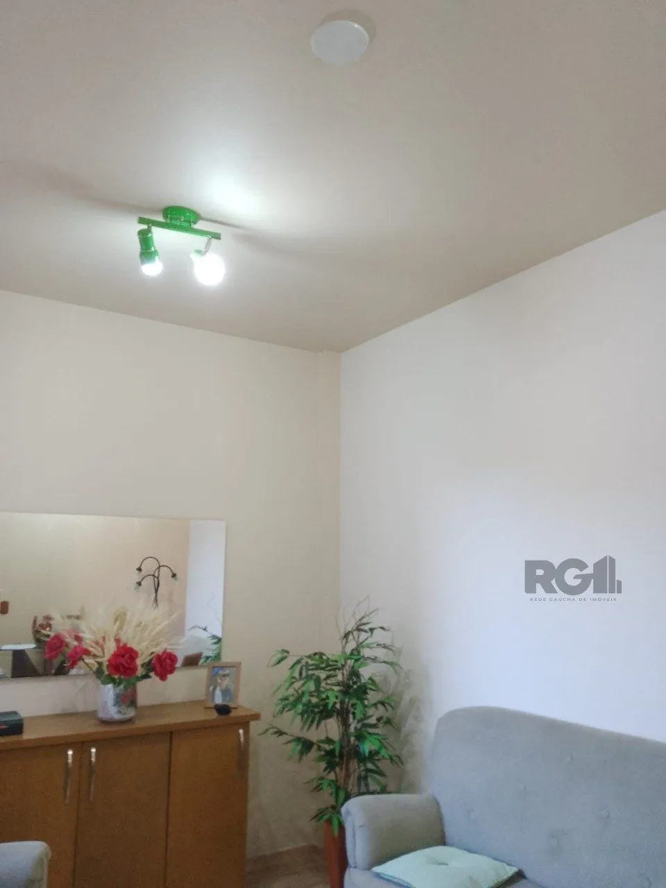 Imagem Apartamento 2 Dormitórios,frente,Bairro Cidade Baixa