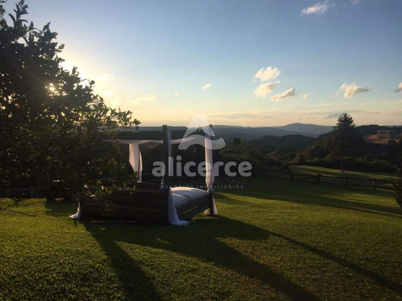Imagem Terreno à venda com 2.692,19m² em Vargedo Rancho Queimado