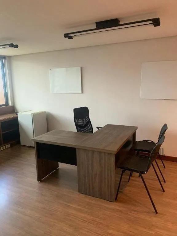 Imagem Vende 7 salas com área privativa de 308,67m² no coração da nova Carlos Gomes