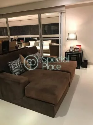Imagem Apartamento com 204m², andar alto em Moema Índios. Ensolarado, sala ampla integrada a varanda gour...