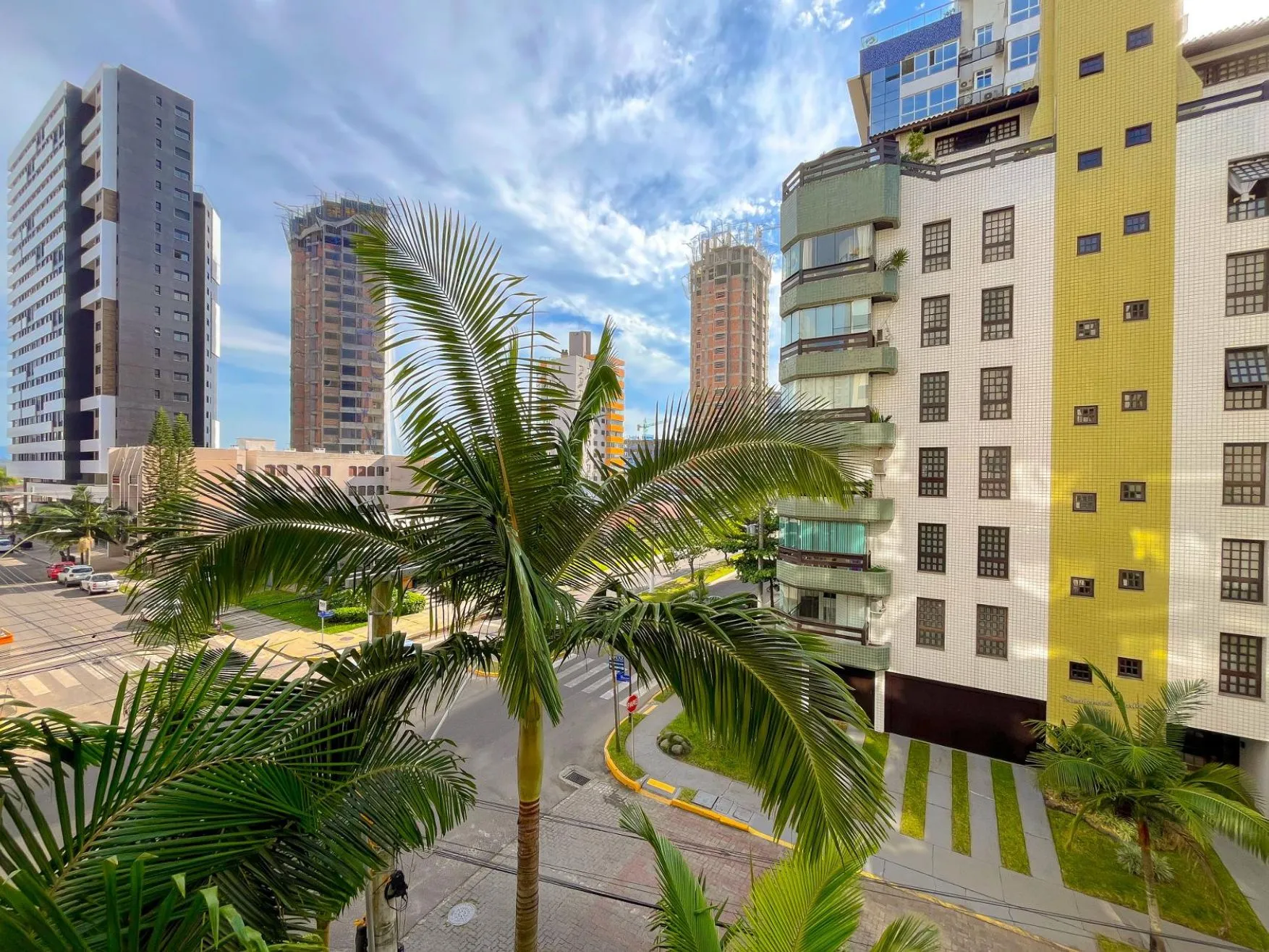 Imagem Apartamento à venda em Torres, com 3 quartos, 153.12m2