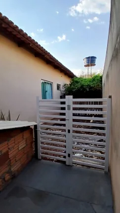 Imagem Casa à venda em Goianésia/GO