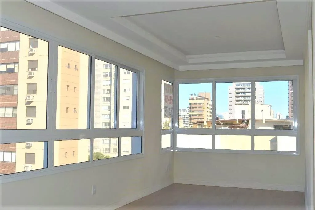 Imagem Apartamento 2 dormitórios com 1 suíte e box duplo de garagem no bairro Auxiliadora .