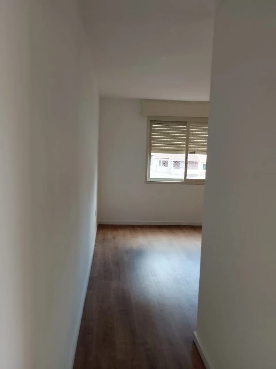 Imagem Excelente apto 2 dormitório recém reformado, vaga coberta e fechada - Vila Ipiranga