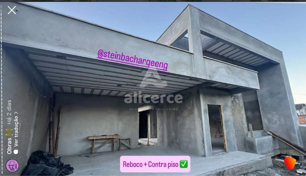 Imagem Casa com piscina, de Alto Padrão, 3 dorm. com suíte, no Green Village - São Sebastião, Palhoça/SC