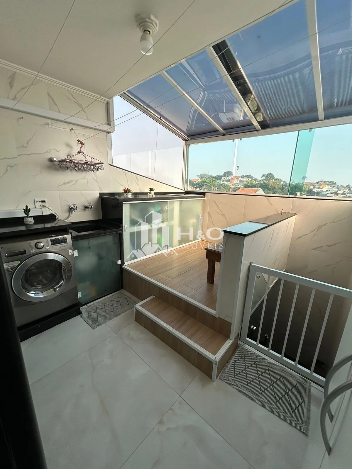 Imagem Oportunidade, Excelente sobrado à venda de Porteira Fechada no bairro Jardim Brasília, ARICANDUVA.