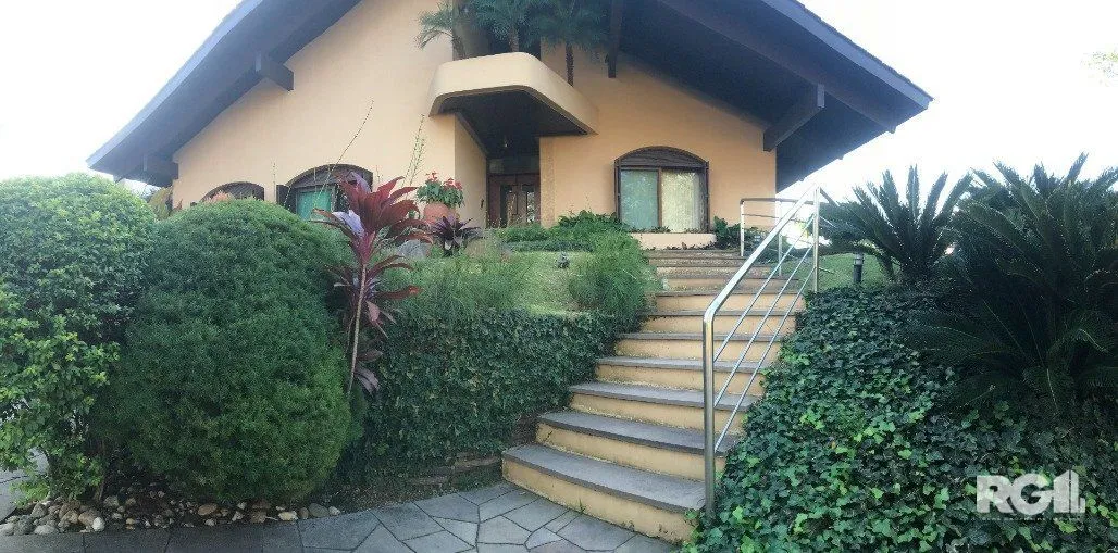 Imagem Casa de Condomínio em Cavalhada