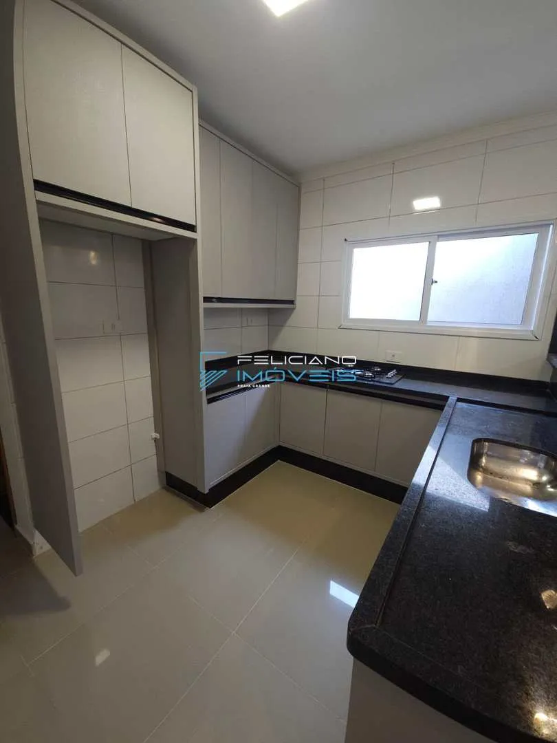 Imagem Casa com 2 quartos, Mirim, Praia Grande - R$ 680 mil, Cod: 5728