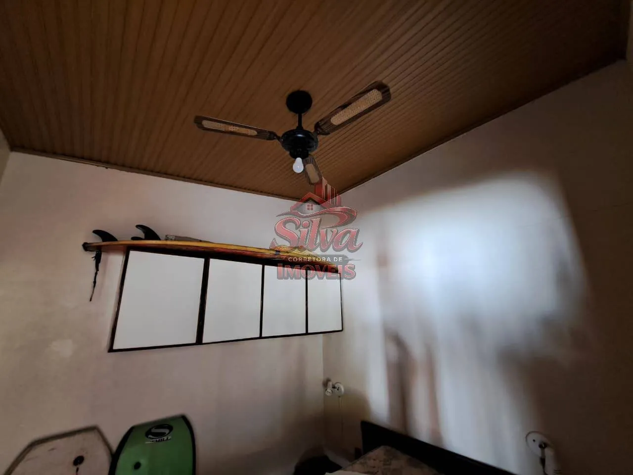 Imagem C1571| Casa 3 dormitórios com anexo a 75m do mar