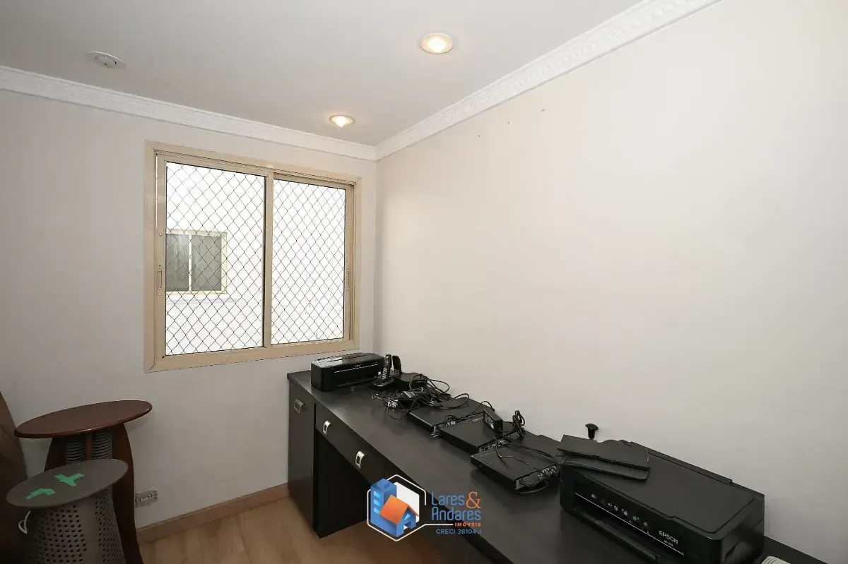 Imagem Apartamento para venda em Moema com 3 quartos, sendo 1 suíte, 112m²