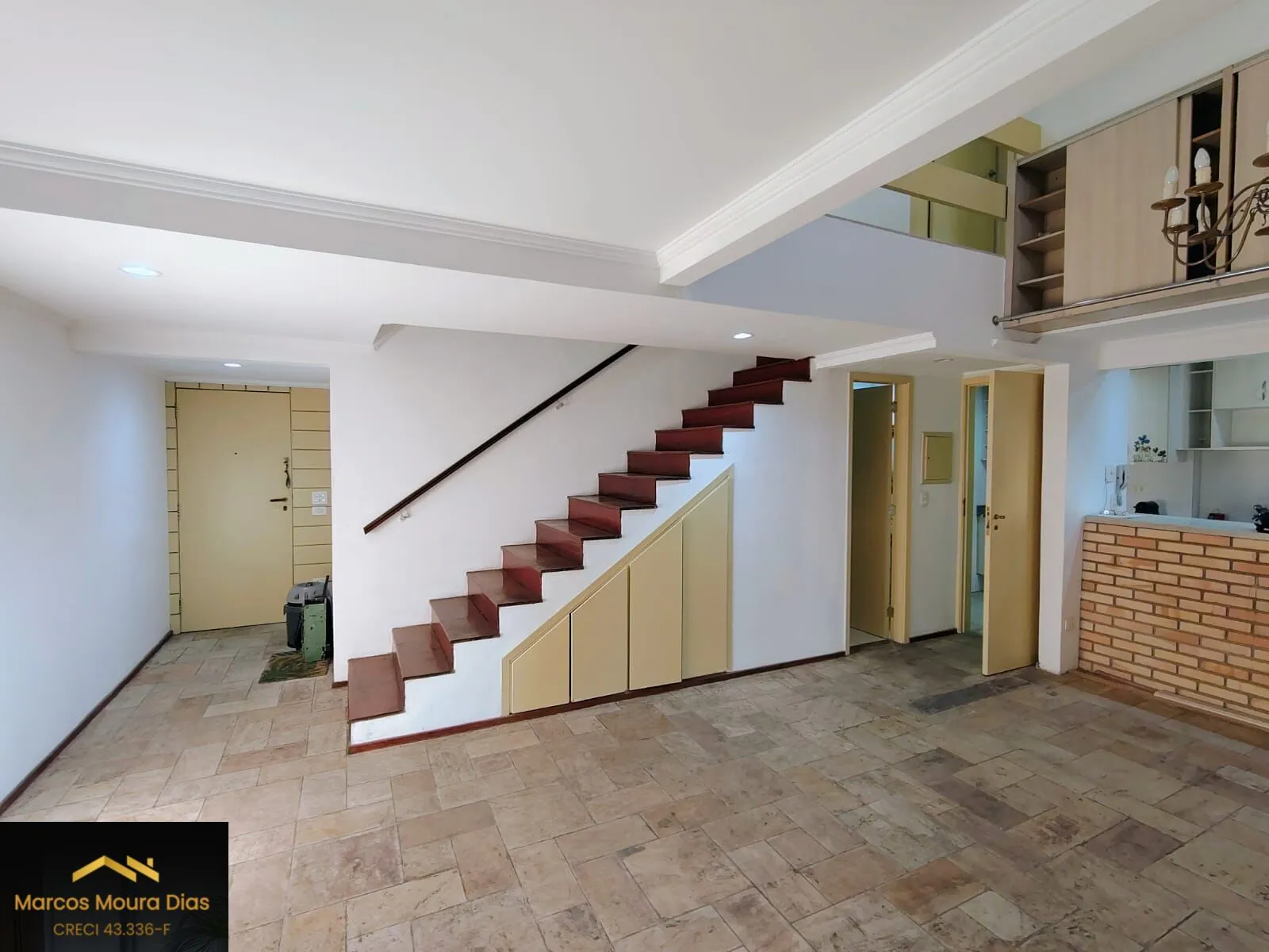 Imagem Apartamento Duplex com 2 Suítes e 2 Vagas de Garagem. Edifício com Lazer Completo em Pinheiros perto do metrô