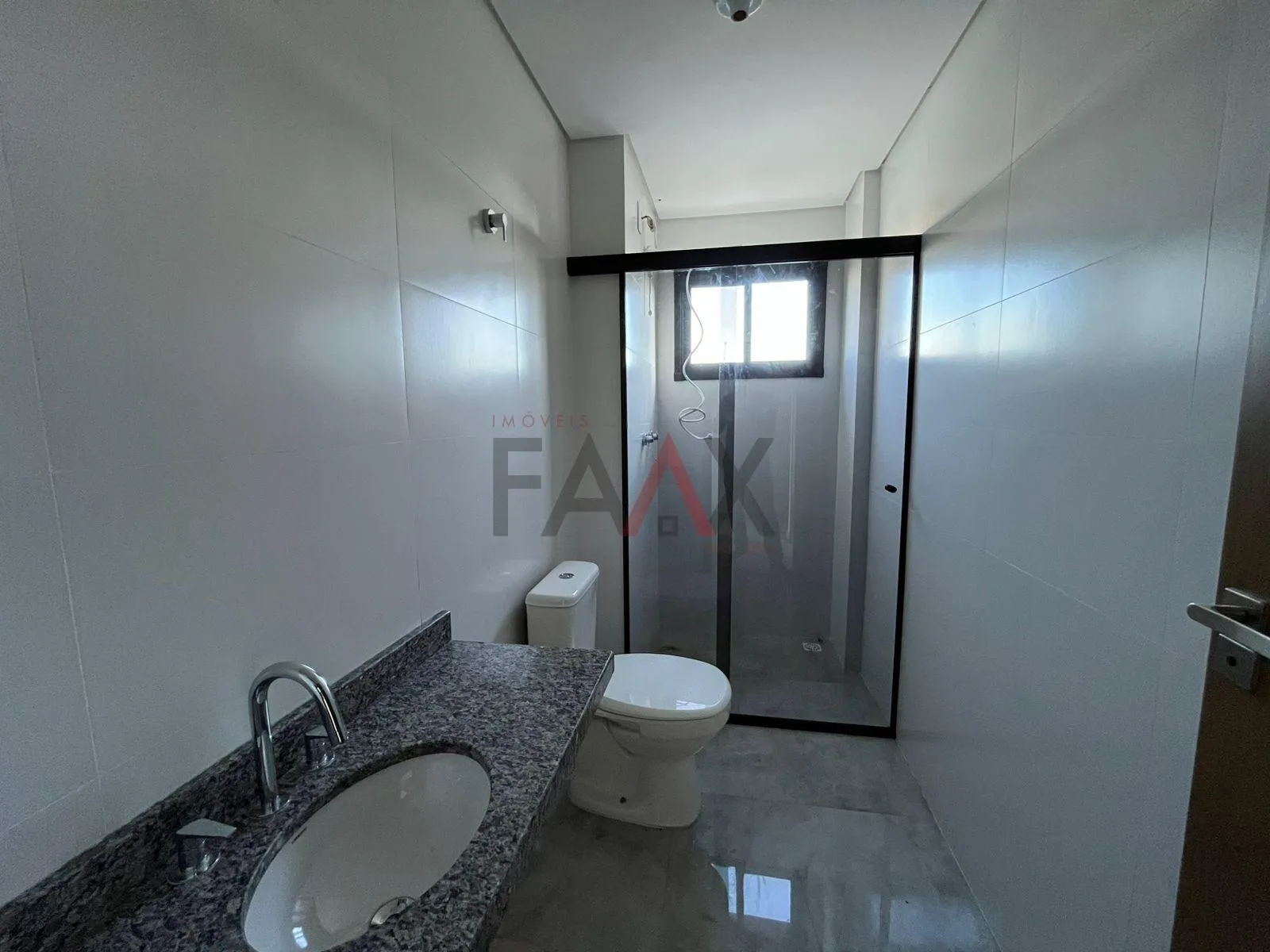 Imagem Apartamento com 03 Quartos e Sacada com Churrasqueira no Vila Borghese