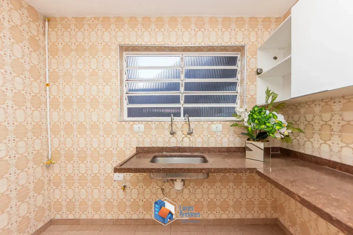 Imagem Sobrado para venda em Sumaré com 3 quartos, sendo 2 suítes, 160m²