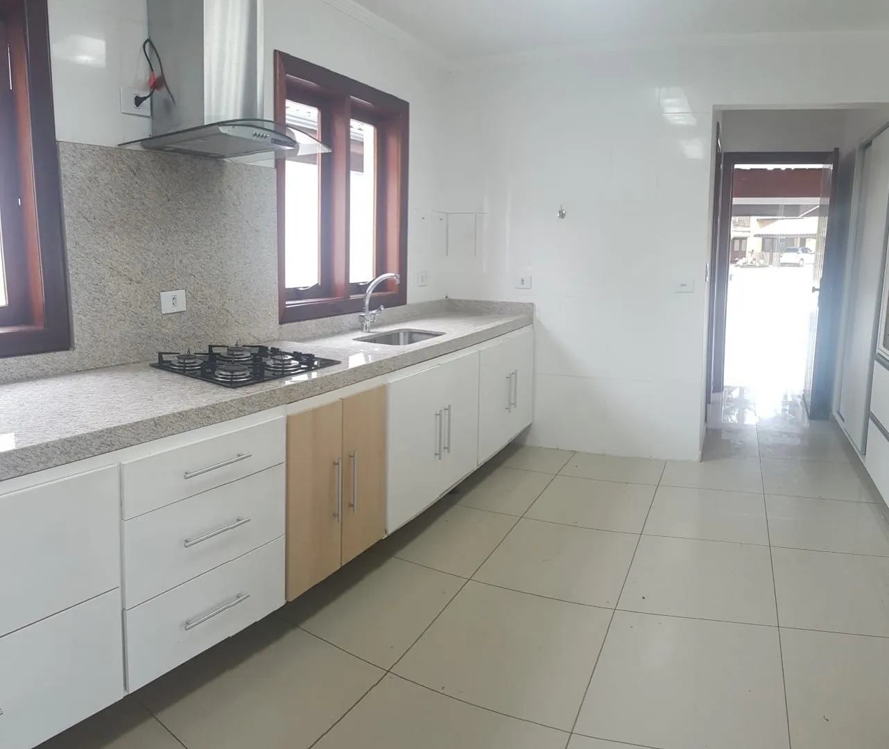 Imagem Casa à venda 3 Quartos, 2 Suites, 4 Vagas, 928M², Socorro, Pindamonhangaba - SP | VILLAGE PAINEIRAS