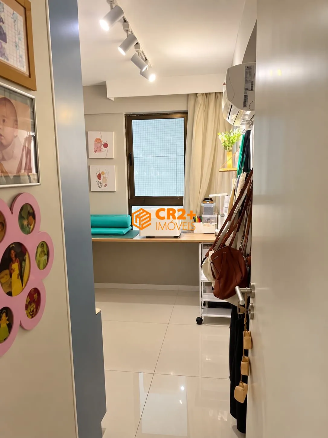Imagem Vendo Apartamento com 85 m², a apenas 50 metros da orla da Praia do Pina!
