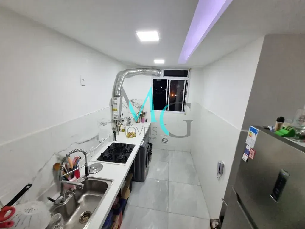 Imagem Apartamento com 2 dormitórios à venda, 44 m² por R$ 170.000 - Campo Grande - Rio de Janeiro/RJ