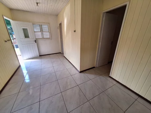 Imagem Localizado próximo a RS040, Casa com 63m², Garagem, Águas Claras, Viamão