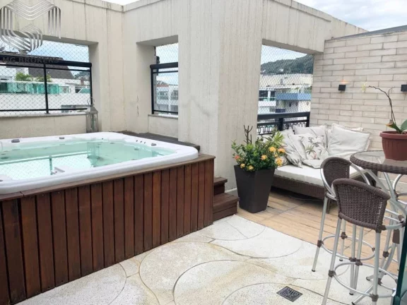 Foto do imóvel Cobertura de Luxo à Venda em Icaraí-RJ: 3 Quartos, 2 Suítes, 2 Salas, 3 Vagas. com piscina- 220m² de Puro Conforto!