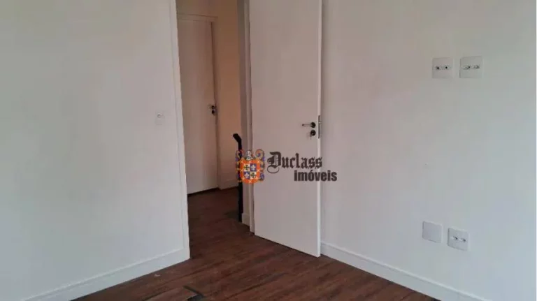 Imagem Sobrado à venda, 2 dormitórios, 65 m², em condomínio, por R$ 368.000 - Pinheirinho - Jarinu/SP